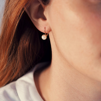 Boucles d'oreilles or jaune 375 dormeuses perles de culture de Chine
