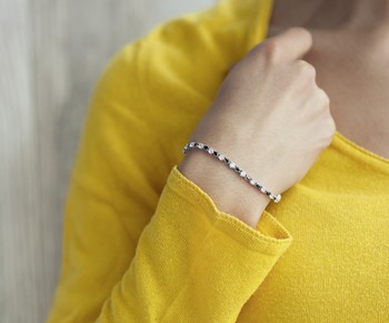 Bracelet argent 925 pierres imitation noires et zirconias 18 cm