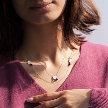 Collier or jaune 375 fleur nacre et pierres fines 45 cm
