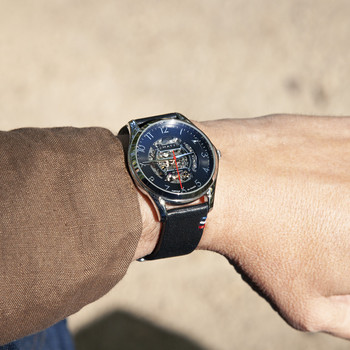 Montre homme squelette automatique acier bracelet cuir noir