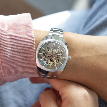 Montre mixte squelette automatique acier bracelet acier