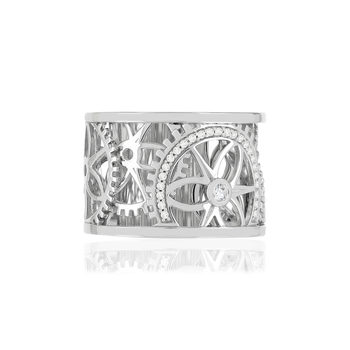 Bague Vesontio or blanc 750, diamants total 12/100e de carat.