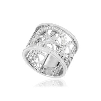 Bague Vesontio or blanc 750, diamants total 12/100e de carat.