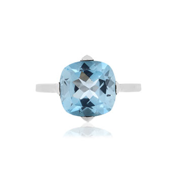 Bague or blanc 750, 1 Topaze bleue 5 carats.