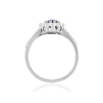 Bague or blanc 750, saphir, diamants.