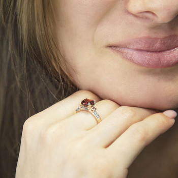 Bague or rose 375 rhodolites diamants