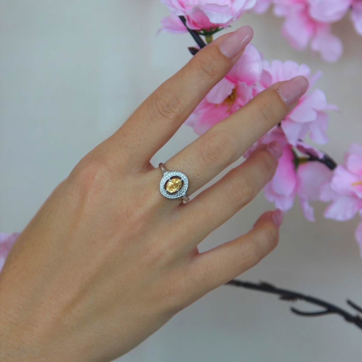 Bague argent 925 citrine topazes blanches 0.60 carat - vue porté 3