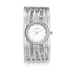Montre femme bracelet m&eacute;tal chrom&eacute;