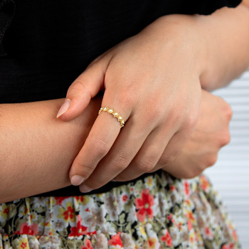 Bague plaqué or jaune perlée motif soleil et résine blanche