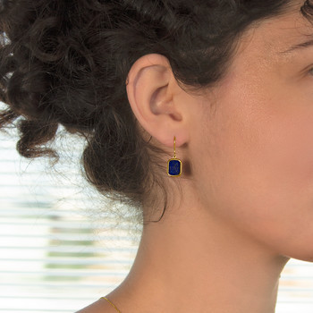Boucles d'oreilles pendants or 750 jaune, lapis lazulis rectangulaire.