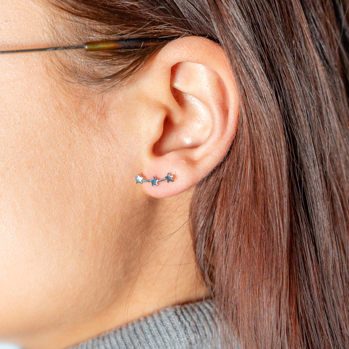 Boucles d'oreilles contours argent 925. - vue porté 1