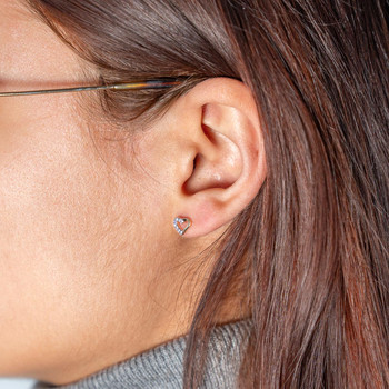 Boucles d'oreilles plaqué or jaune, zirconias, motif coeur.
