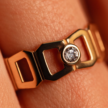 Bague or recyclé 750 jaune multi boucles ajourées et diamant