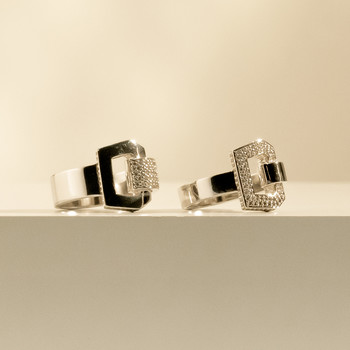 Bague or recyclé 750 blanc et boucle diamants