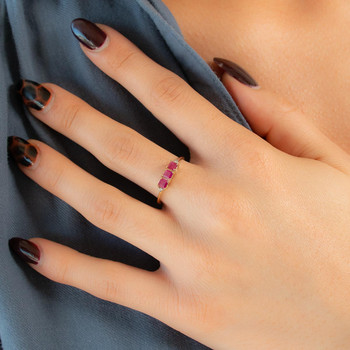 Bague or 375 2 tons rubis et diamants
