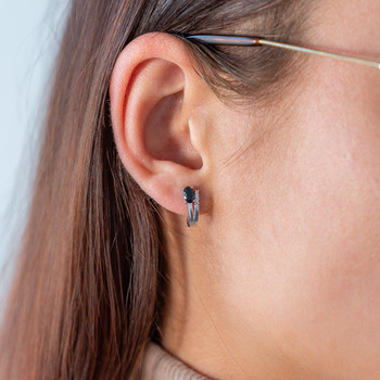 Boucles d'oreilles or 375 blanc saphirs et diamants