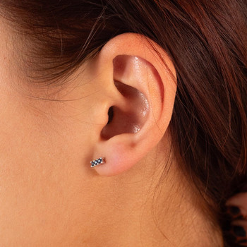 Boucles d'oreilles or 375 blanc saphirs ronds