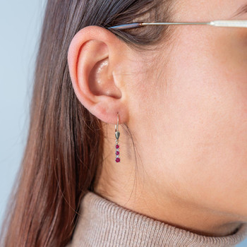 Boucles d'oreilles or 375 2 tons dormeuses rubis diamants