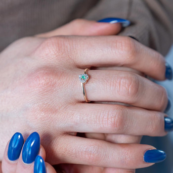 Bague or 375 2 tons coeur émeraude et diamants