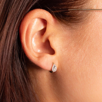 Gold earrings 375 yellow diamonds 15mm