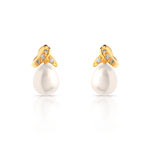Boucles d'oreilles or 750 jaune perle culture Chine diamant