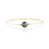 Bracelet perle de culture de tahiti cordon coton beige