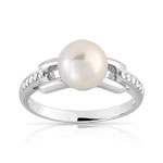Bague or 750 blanc perle de culture du Japon etdiamant
