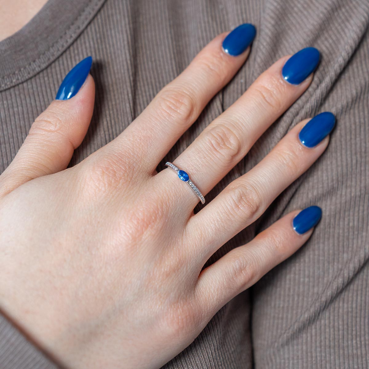 Bague argent 925 pierres imitation et zirconias - vue porté 1