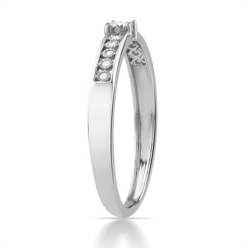 Bague or 750 blanc diamants