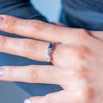 Bague argent 925 pierres synthétiques bleues et zirconias