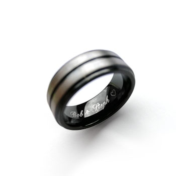 Bague tungstène mat et revêtement noir