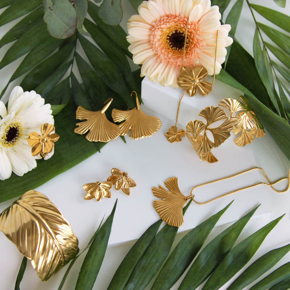 Collier acier jaune motif fleur 55cm - vue D1