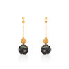 Boucles d oreilles or 750 jaune nacre