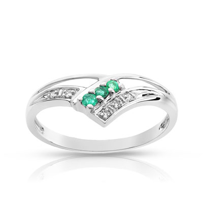 Bague or 750 blanc émeraude et diamant