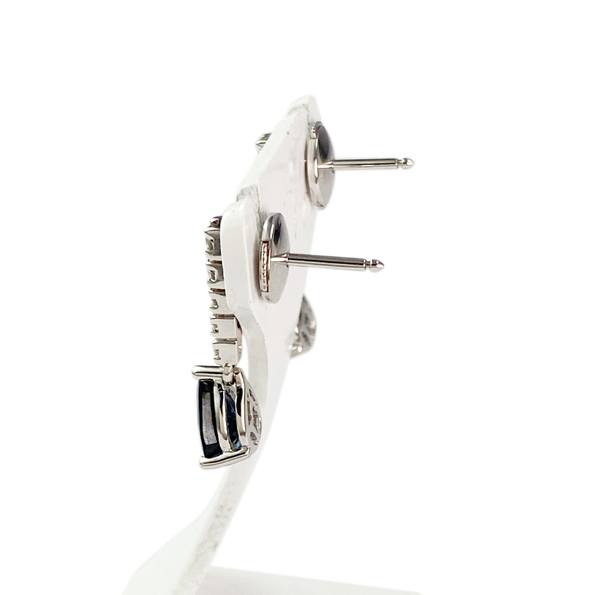 Boucles d'oreilles or 750 blanc saphir diamant - vue 2