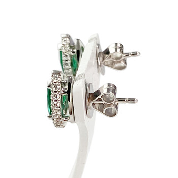Boucles d'oreilles or 750 blanc émeraude et diamant