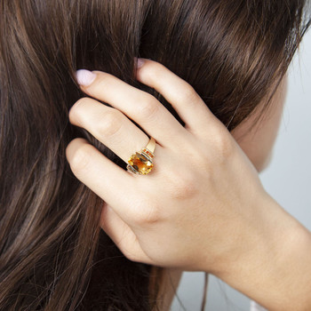 Bague or 375 jaune citrine rectangulaire et grenats