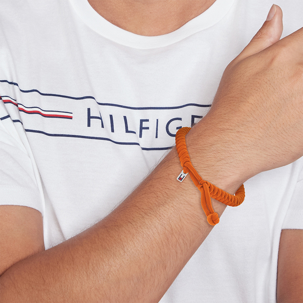 Bracelet nylon orange - vue porté 1