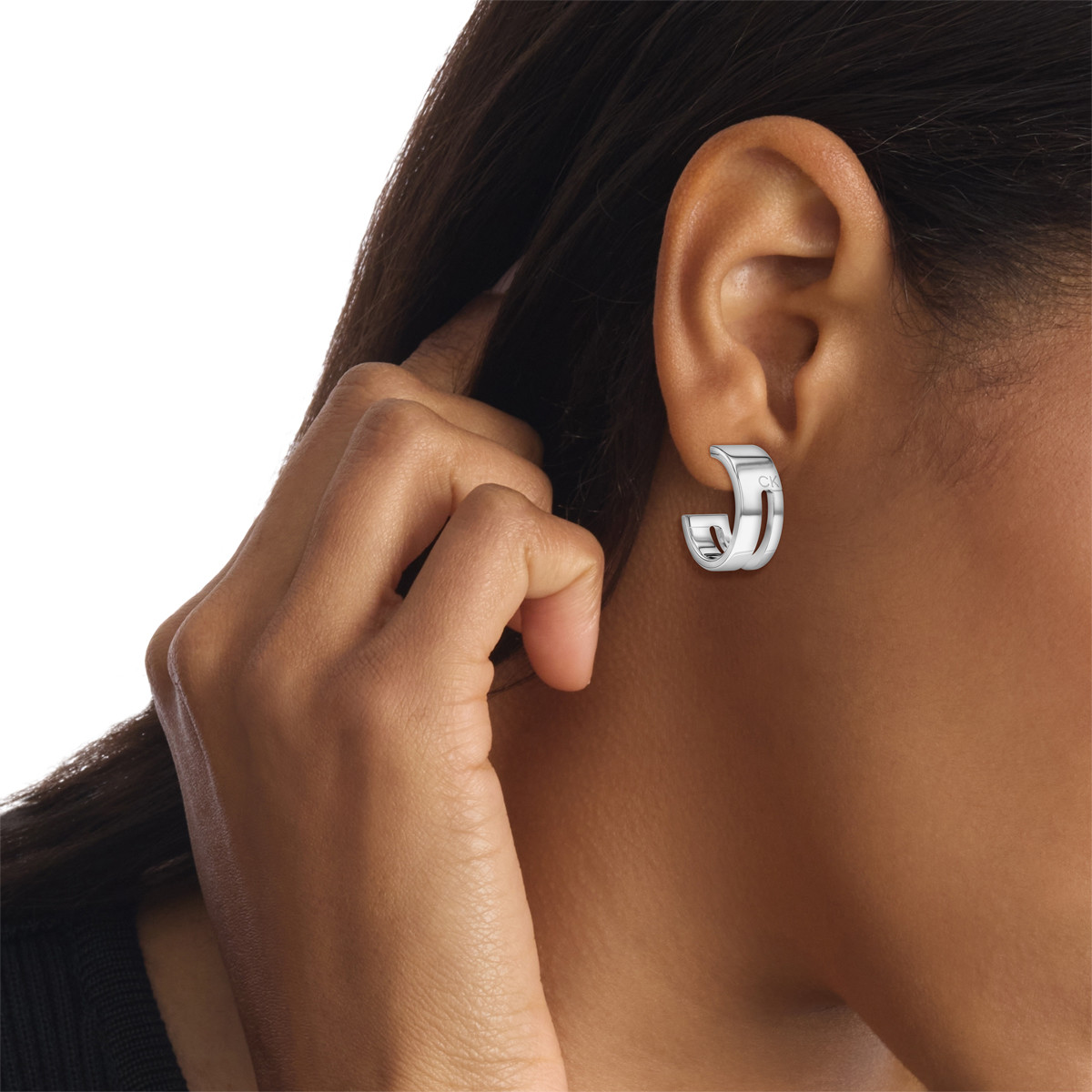 Boucles d'oreilles acier - vue porté 1