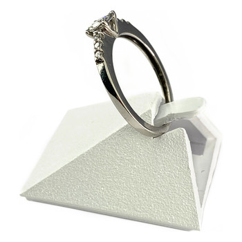 Second-hand gold 750 white diamond ring