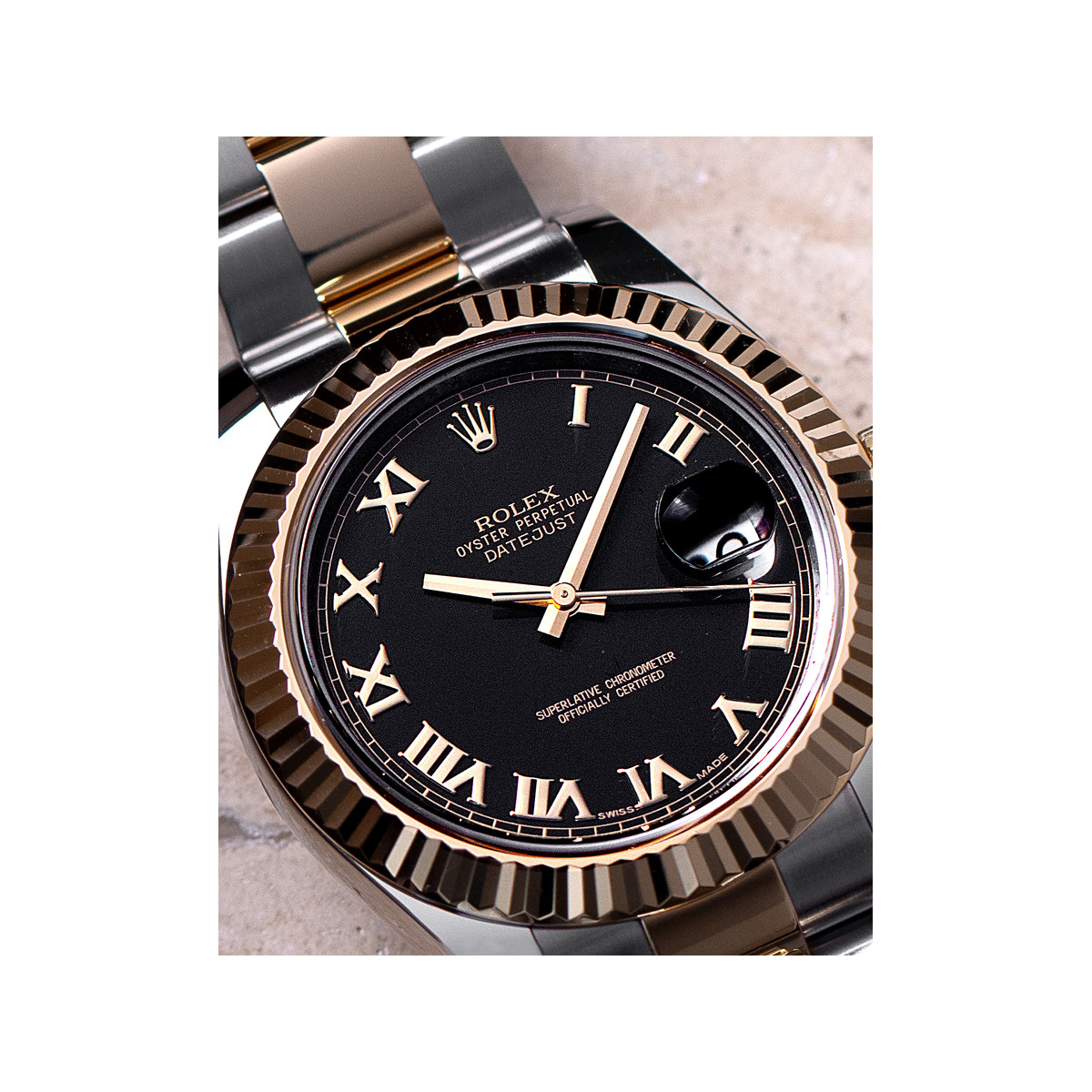 Montre d'occasion Rolex Date Just homme automatique or jaune et acier - vue D5