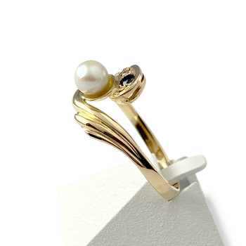 Bague d'occasion or 750 jaune saphir perle diamants