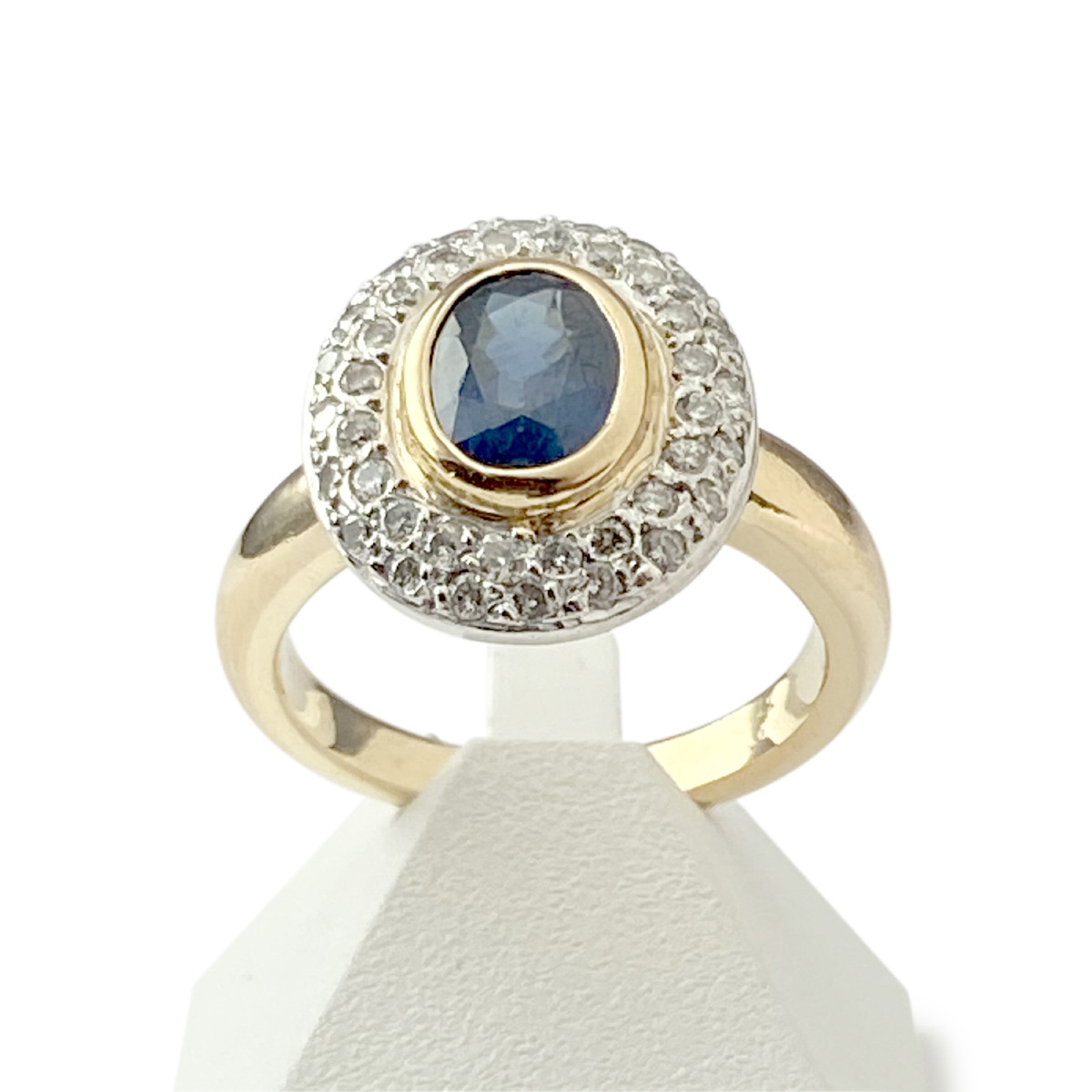 Bague d'occasion 2 ors 750 diamants saphir