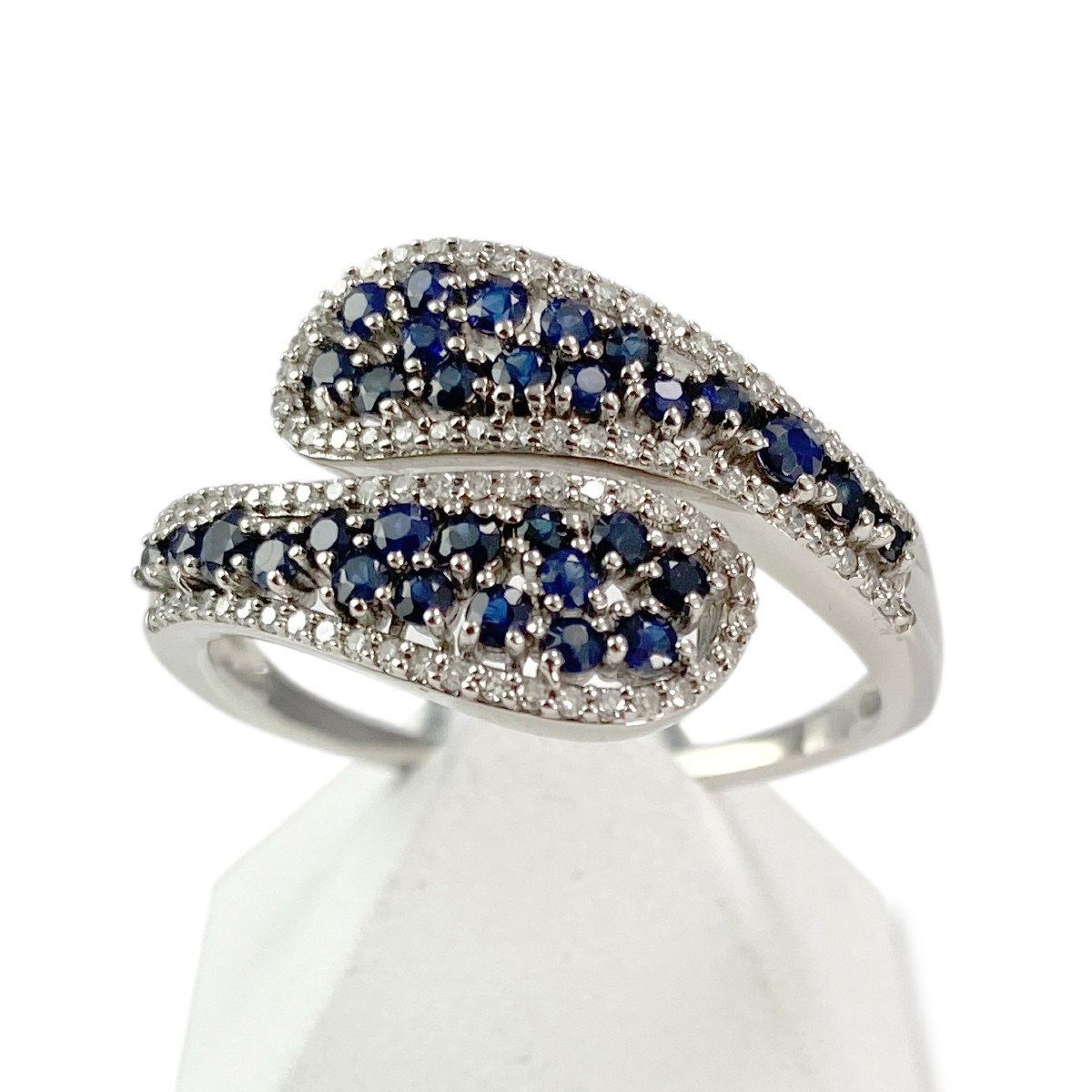 Bague d'occasion Or 750 blanc Saphirs et Diamants