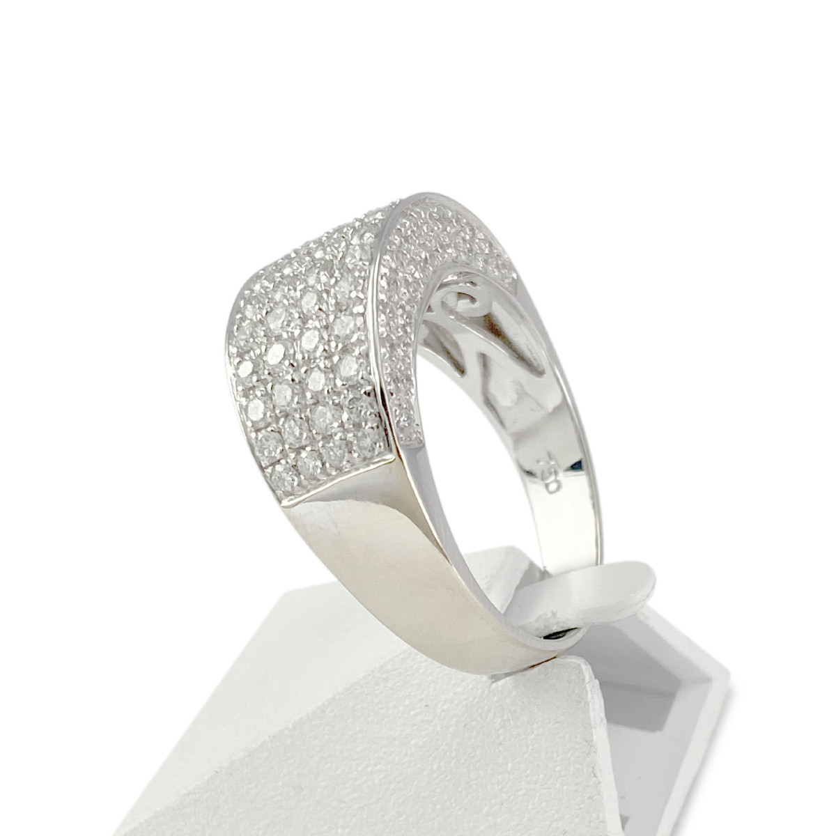 Bague d'occasion or 750 blanc diamants - vue 2