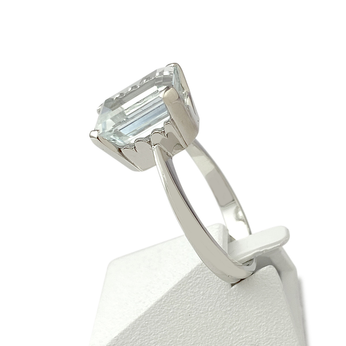 Bague d'occasion or 750 blanc aigue marine - vue 2