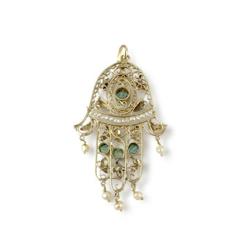 Pendentif main de fatma d'occasion or 750 jaune émeraudes perles fines