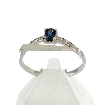 Bague d'occasion or 750 blanc saphir ovale