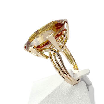 Bague d'occasion or 750 jaune corindon synthétique