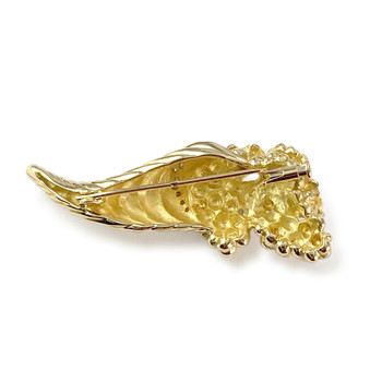 Second-hand brooch in gold 750 fancy diamonds